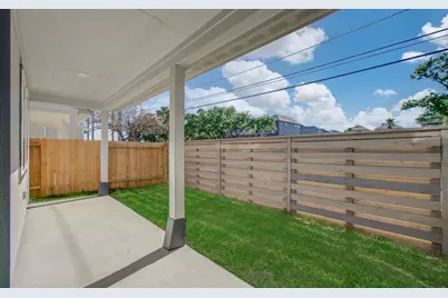 3112 Valley Peak Drive, Houston, TX 77063 - Photo 21