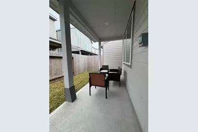 3112 Valley Peak Drive, Houston, TX 77063 - Photo 23