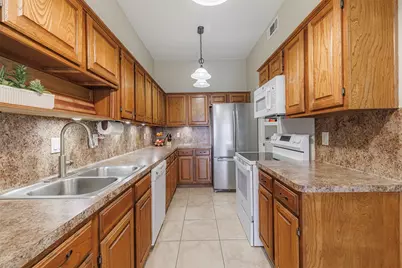 2615 Quarry Hill Road, Sugar Land, TX 77478 - Photo 7