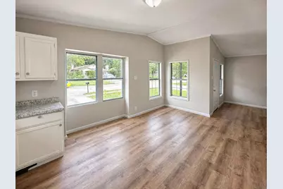 11822 Greenspark Lane, Houston, TX 77044 - Photo 17