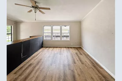 11822 Greenspark Lane, Houston, TX 77044 - Photo 13