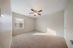 18123 Hillock Glen Ln, Cypress, TX 77429 - Photo 17