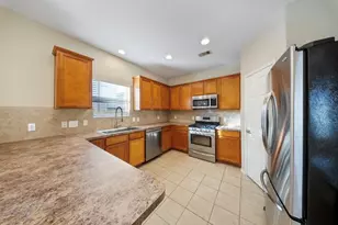 18123 Hillock Glen Ln, Cypress, TX 77429 - Photo 9