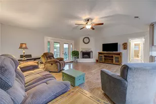 17559 S Compass Rose Circle Circle, Crosby, TX 77532 - Photo 19