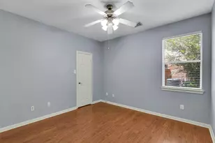 7 Caelin Ct, The Woodlands, TX 77382 - Photo 21