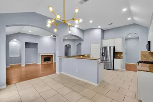 7 Caelin Ct, The Woodlands, TX 77382 - Photo 15