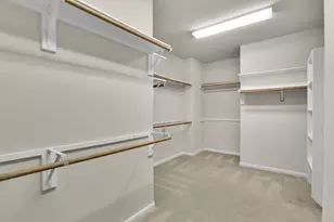 7 Caelin Ct, The Woodlands, TX 77382 - Photo 33
