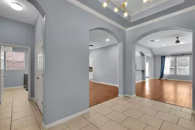 7 Caelin Court, The Woodlands, TX 77382 - Photo 5