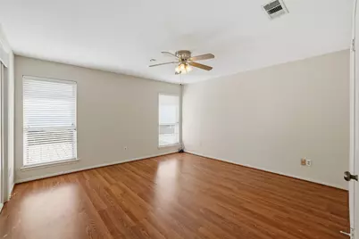 14121 Lost Meadow Lane, Houston, TX 77079 - Photo 23