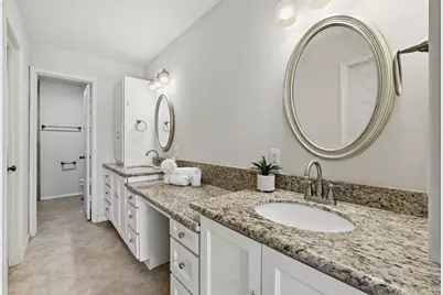 14121 Lost Meadow Lane, Houston, TX 77079 - Photo 27