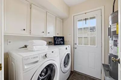14121 Lost Meadow Lane, Houston, TX 77079 - Photo 33