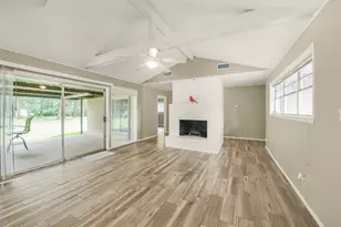 23807 Red Oak Dr, Spring, TX 77389 - Photo 5