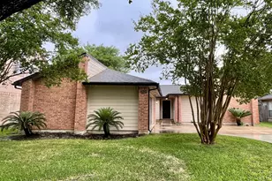 2126 Collingsfield Dr, Sugar Land, TX 77478 - Photo 21