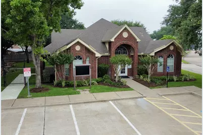 2126 Collingsfield Drive, Sugar Land, TX 77478 - Photo 23