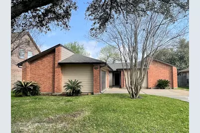 2126 Collingsfield Drive, Sugar Land, TX 77478 - Photo 3