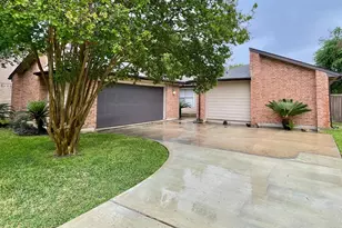 2126 Collingsfield Dr, Sugar Land, TX 77478 - Photo 1