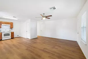 16774 Fallen Timbers Dr, Conroe, TX 77385 - Photo 7