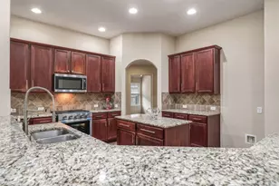 15919 Walnut Shores Dr, Houston, TX 77044 - Photo 11