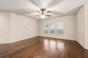 15919 Walnut Shores Dr, Houston, TX 77044 - Photo 17