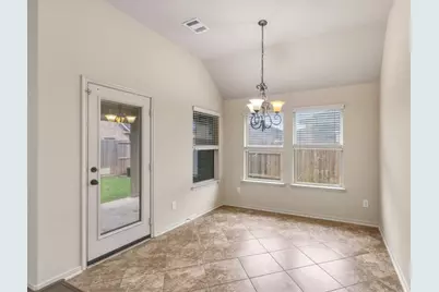 15919 Walnut Shores Drive, Houston, TX 77044 - Photo 15