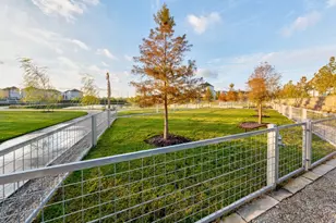 6114 Cottage Grove Lake Dr, Houston, TX 77007 - Photo 11