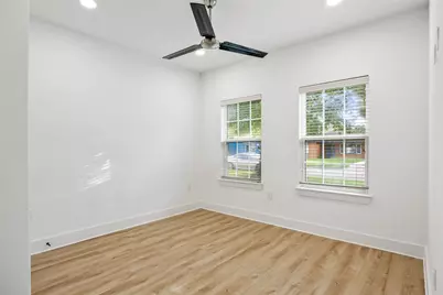 1121 Austin Street, Rosenberg, TX 77471 - Photo 7