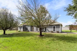 13942 Longstreet Rd, Willis, TX 77318 - Photo 1