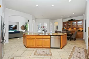 27 Highclere Park Dr, Spring, TX 77379 - Photo 15