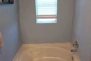 928 Co Rd 316, Louise, TX 77455 - Photo 11