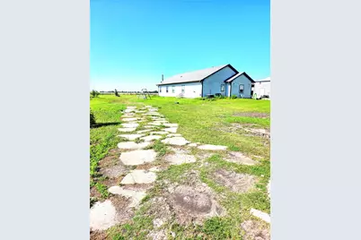 928 County Road 316, Louise, TX 77455 - Photo 25