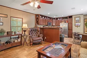 375 Chestnut Bend, Huntsville, TX 77320 - Photo 7