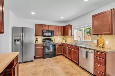 16718 Warbler Drive, Conroe, TX 77385 - Photo 17