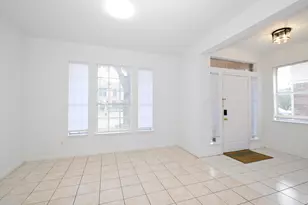 9338 Corner Oaks Ln, Houston, TX 77036 - Photo 13