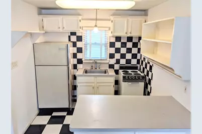 1807 Oxford Street #1/2, Houston, TX 77008 - Photo 3