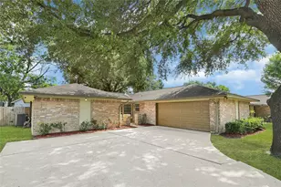 7323 Log View Dr, Houston, TX 77040 - Photo 1