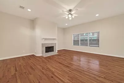 11504 Main Pine Drive, Houston, TX 77025 - Photo 5