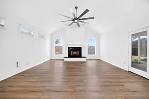 4619 Breckenridge Dr, Houston, TX 77066 - Photo 13