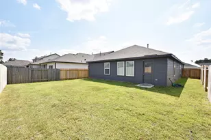 10218 Prairie Dunes Ln, Cleveland, TX 77327 - Photo 31