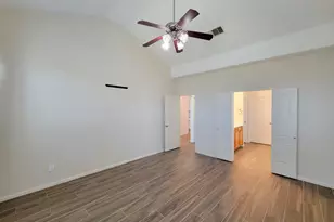 6511 Canyon Mist Ln, Dickinson, TX 77539 - Photo 23