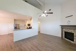 6511 Canyon Mist Ln, Dickinson, TX 77539 - Photo 17