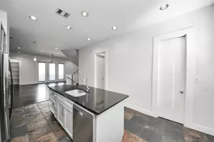 2911 Chartres St, Houston, TX 77004 - Photo 21