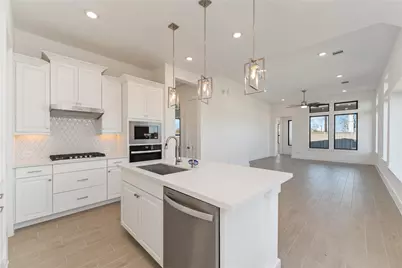 6623 Canary Knoll Court, Richmond, TX 77469 - Photo 5