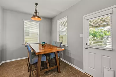 6527 Wilshire Fern, Houston, TX 77040 - Photo 11