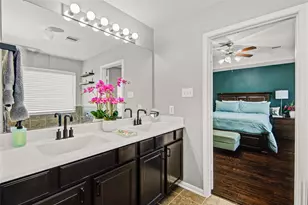 6527 Wilshire Fern, Houston, TX 77040 - Photo 17