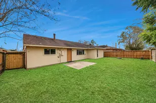 16610 Quail Prairie Dr, Houston, TX 77489 - Photo 19