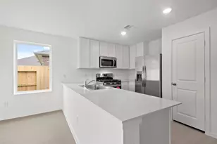 21567 Casavatore Dr, New Caney, TX 77357 - Photo 3