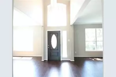 15618 Claremont Court, Sugar Land, TX 77498 - Photo 3