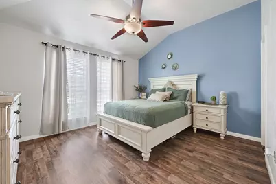 3902 Cary Creek Drive, Baytown, TX 77521 - Photo 11