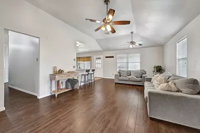 3902 Cary Creek Drive, Baytown, TX 77521 - Photo 5