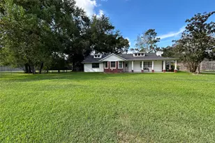 2418 Prentice Rd, Conroe, TX 77384 - Photo 1